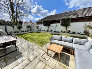 Photo 14- click for photo gallery